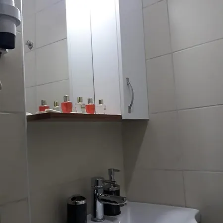 Sunnyaparttaksim 3*