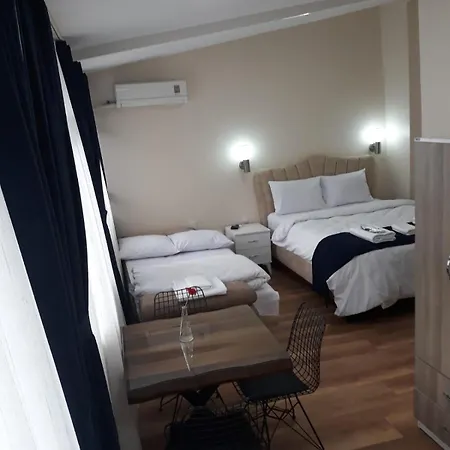 Sunnyaparttaksim 3*